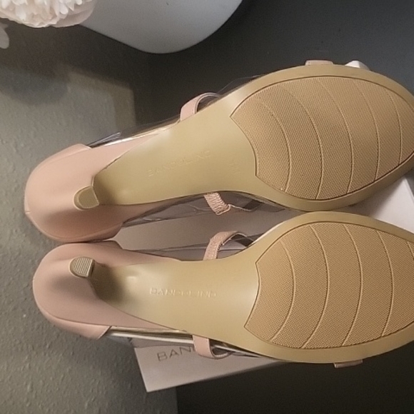 Bandolino Light Dusty Rose Pink and Rosegold Medium Heel Height Sandals - Picture 7 of 9